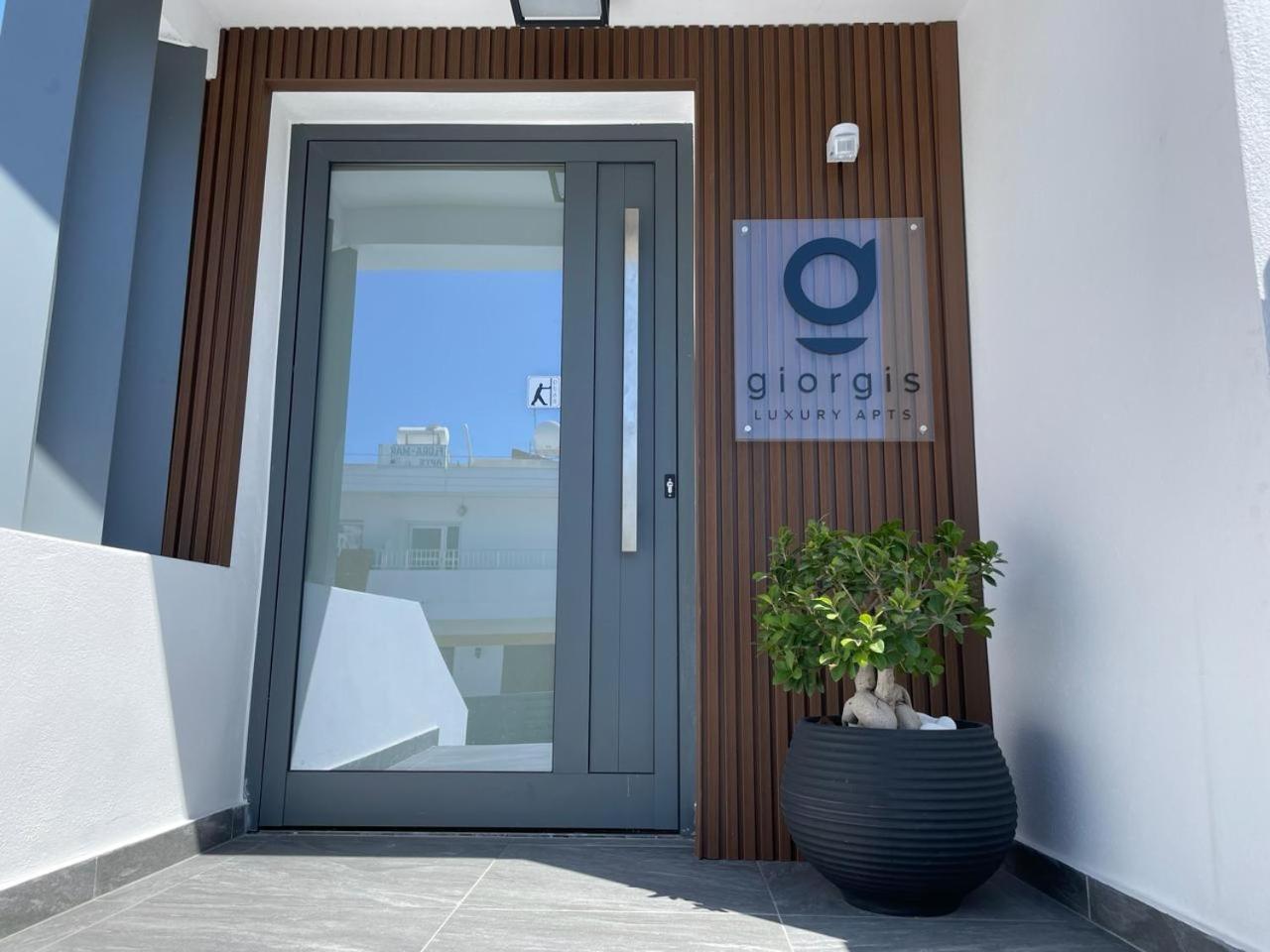 Giorgis Luxury Apartments Agia Napa Exterior foto